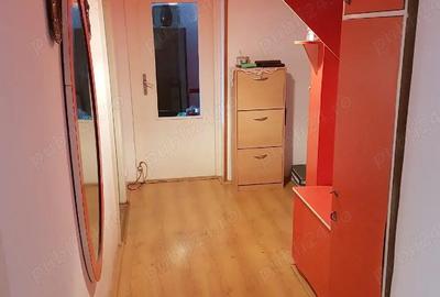 Apartament cu 3 camere decomandat în Circumvalațiunii - 2