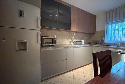 Duplex cu 5 camere cu Canalizare în Bucovina - 11