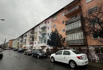 Apartament cu 2 camere semidecomandat în Vitrometan - 1