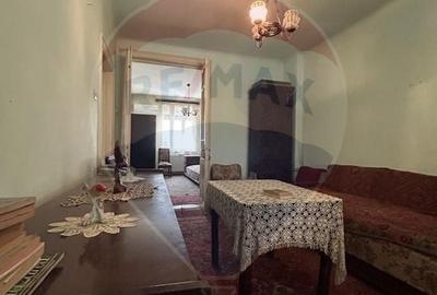 Casa / Vila cu 6 camere de vanzare in zona Dacia - 16
