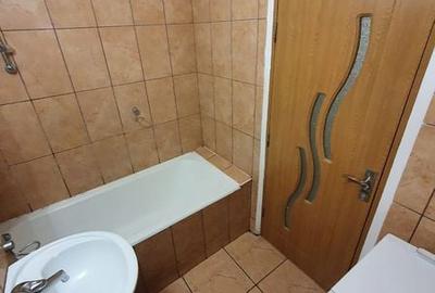 Apartament cu 2 camere decomandat în Griviței