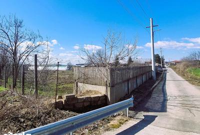 Teren de 300 mp, în Central