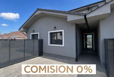 Casă cu 4 camere cu Canalizare în Moșnița Veche - 1