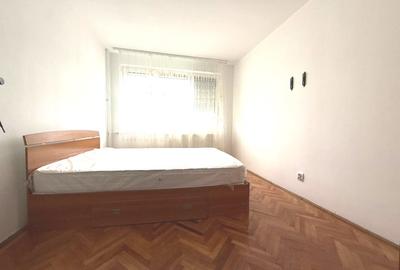 Apartament cu 3 camere decomandat, mobilat în Costin Georgian - 9
