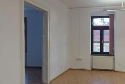 Spațiu birouri 119 mp. , renovat – Strada Castelului - 6