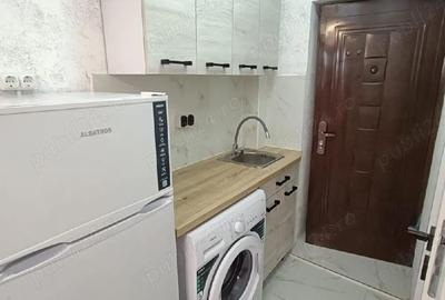 Garsonieră decomandată în Podu Roș