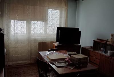 Apartament cu 3 camere semidecomandat în George Enescu - 7