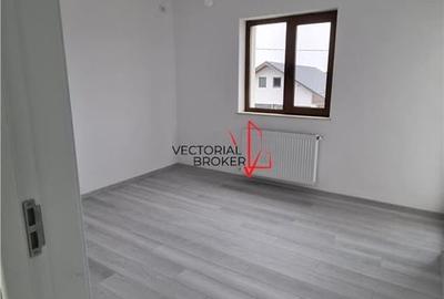 Casă cu 4 camere cu Teren 370 Mp în Central - 7