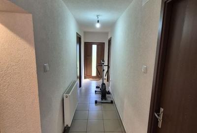 Vila Cornu-Prahova complet mobilata/utilata '' 350 mp + teren 500 mp'' - 9