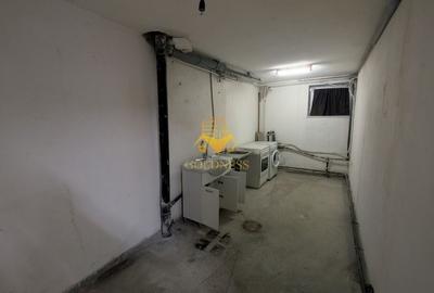 Casă individuală cu 9 camere cu Canalizare în Andrei Mureșanu - 28