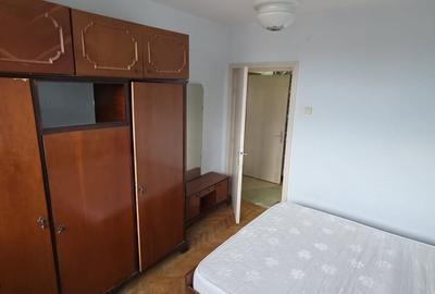 Apartament cu 3 camere semidecomandat în Șerbănești - 4
