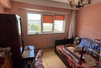 Apartament cu 2 camere decomandat în Radu Negru - 5