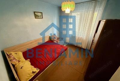 2 Camere-Etaj 1-Semidecomandat-Pret rezonabil-Sectia 5-Liber - 3