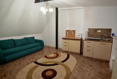 Studio situat in casa,mobilat, ASTRA 420 euro cu UTILITATI INCLUSE Studio situat in casa,mobilat, ASTRA 420 euro cu UTILITATI INCLUSE - 2