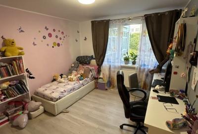 Apartament 4 camere de vanzare - mobilat complet, zona cornisa, Bacau - 9