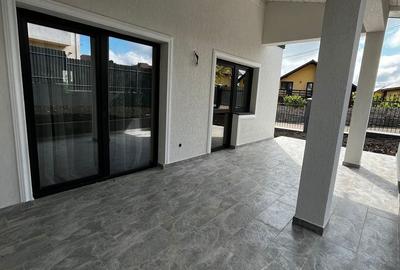 Casă cu 4 camere cu Teren 125 Mp în Central - 10