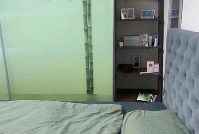 Apartament cu 4 camere decomandat în Central - 1