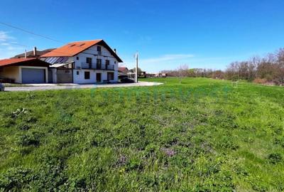 Teren de 571 mp, în Sânmartin - 3