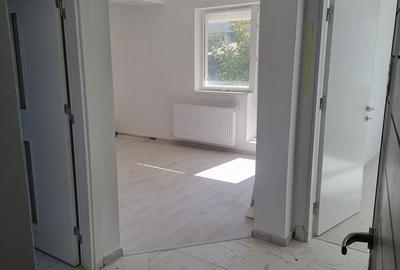 Apartament cu 3 camere în Vest - 2