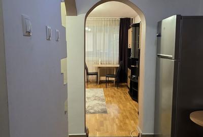 Garsonieră în Pajura