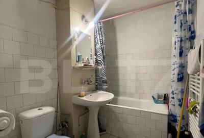 Apartament cu 3 camere, decomandat, zona micro 2 - 1