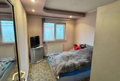 Apartament cu 4 camere decomandat, mobilat în Central - 2