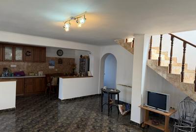 Casă individuală cu 5 camere cu Teren 705 Mp în Berceni - 8