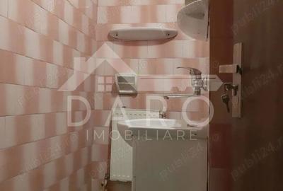 Apartament cu 3 camere în Central - 2