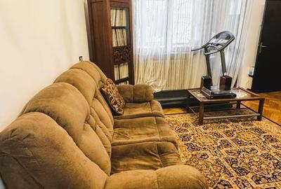 4 camere Magheru, interbelic, circular,2 balcoane, 2 băi geam, terasă, boxă, ASE - 24