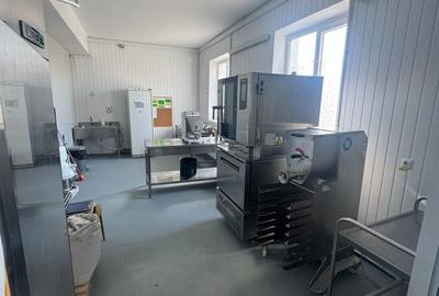 Spațiu comercial, de 640 mp, în Central - 16