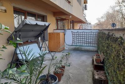 Apartament cu 3 camere decomandat în Pantelimon