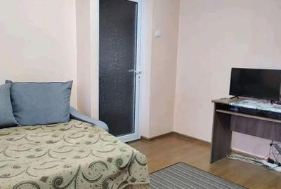Apartament cu 2 camere decomandat în Micro 20 - 3