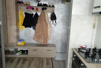 Apartament cu 2 camere semidecomandat în Micro 4 - 3