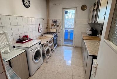 Apartament cu 3 camere decomandat în Nord - 6