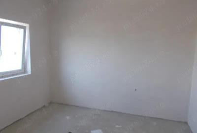 Duplex, Mosnita Noua, Albina, pe parter, 3 cam, 250 mp teren - 7