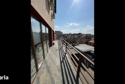 Apartament cu 3 camere în Centrul Civic - 2