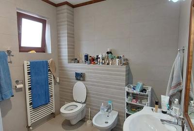 Casă cu 5 camere cu Teren 460 Mp în Corunca - 6