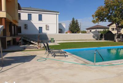 Casă cu 5 camere cu Canalizare în Central - 10