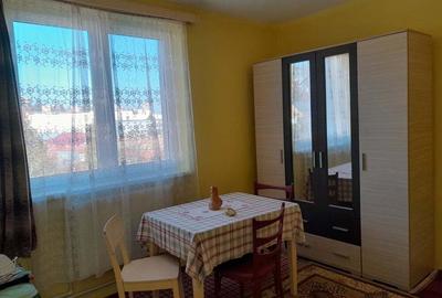 Apartament 3 camere, str Pomilor - 2