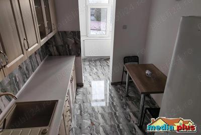 Apartament renovat, 2 camere Prima inchiriere - 1