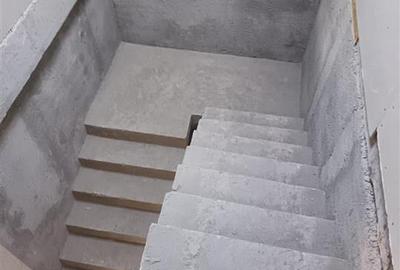 Casă cu 6 camere cu Teren 512 Mp în Apollo - 5