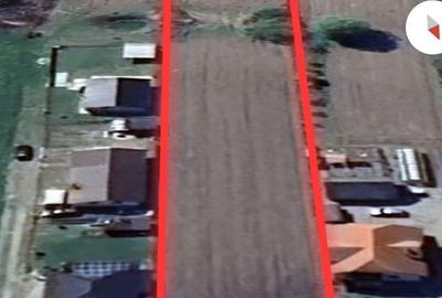 Teren de 2700 mp, în Exterior Vest - 1