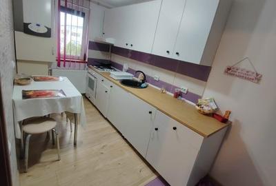 Apartament cu 2 camere decomandat în Central - 2