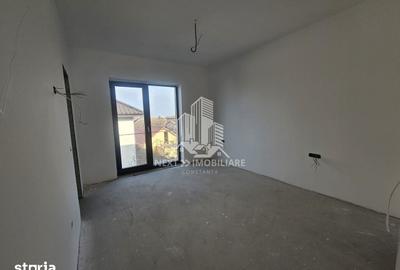 Casă cu 4 camere cu Teren 202 Mp în Palazu Mare - 1