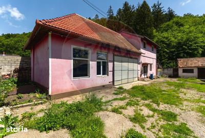 Casă cu 4 camere cu Teren 587 Mp în Mănești - 3