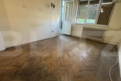 Apartament 2 camere, decomandat, zona Rogerius - 8