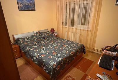 Apartament cu 2 camere decomandat în Hipodrom 4 - 7