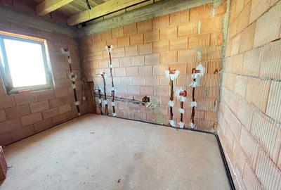 Casă cu 3 camere cu Teren 175 Mp în Giroc - 5