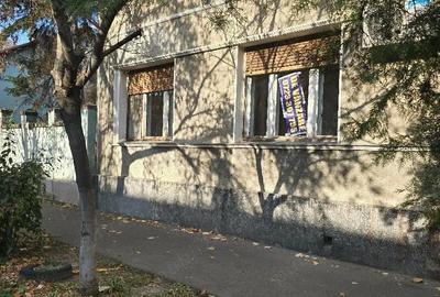 Vand casa ultrac Zona mag Crisul, SC 200 mp, teren 242mp,front stradal mare ,intrare auto, inc oras - 8