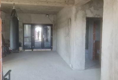 Casă cu 4 camere cu Teren 1000 Mp în Ciorogârla - 1